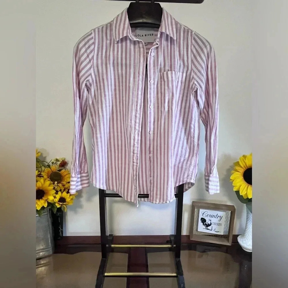 Lola River women’s size XS  button-down pink & white striped long sleeve Blouse